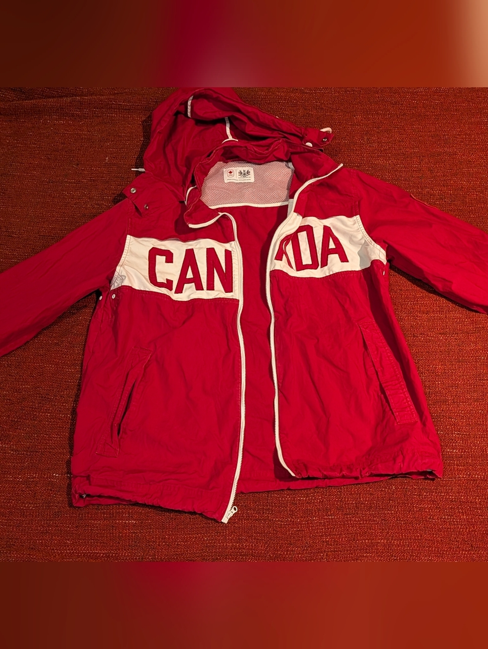 Team Canada Olympic Jacket Hudson’s Bay Red Full Zip Packable Hood Women’s M